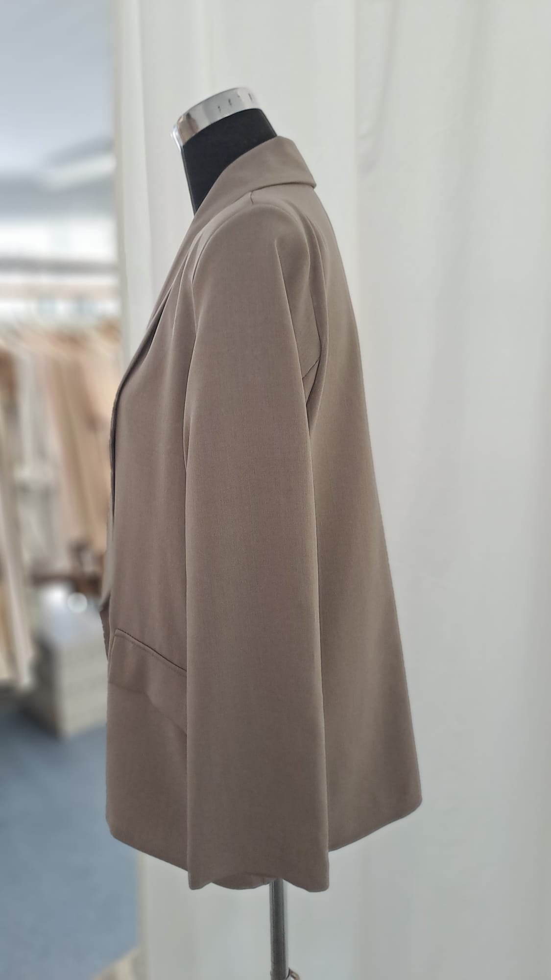 Longblazer Taupe - Offener Schalkragen - SM Youngfashion 6881 - Frontansicht