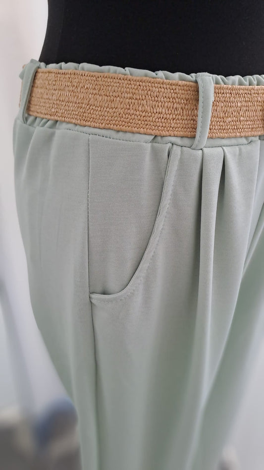 Young Collection Hose 4140 Mint
