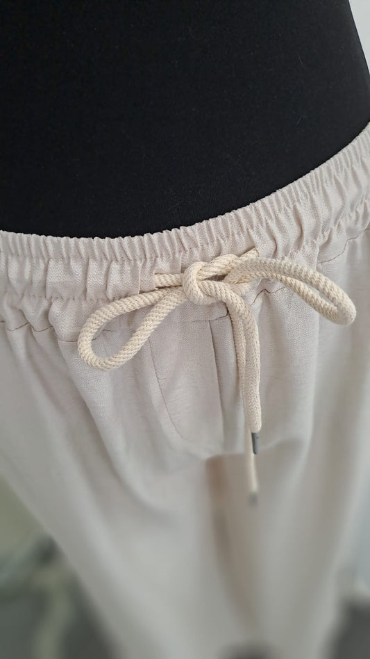 Young Collection Hose 7512 Beige