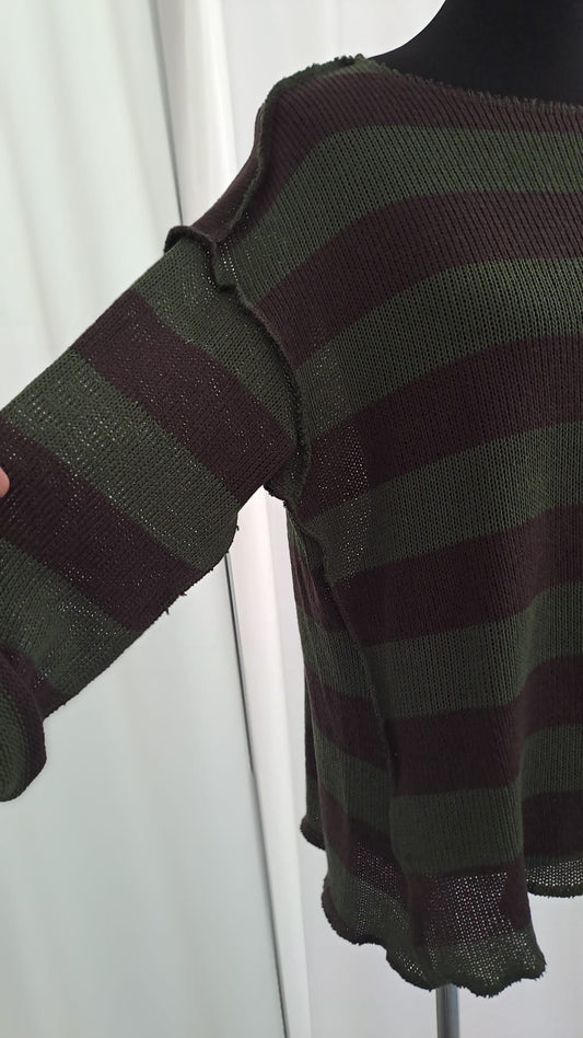 Strickpulli Khaki Mocca gestreift - weich & lässig - Charme Mode 6828 - Detailansicht Arm