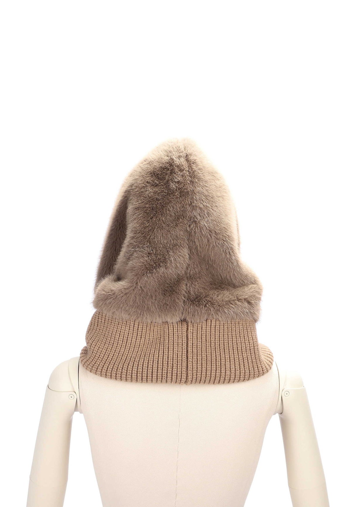 Tamaris Schalmütze Marijana 34745 Taupe - stylischer Kapuzenschal- Rückansicht