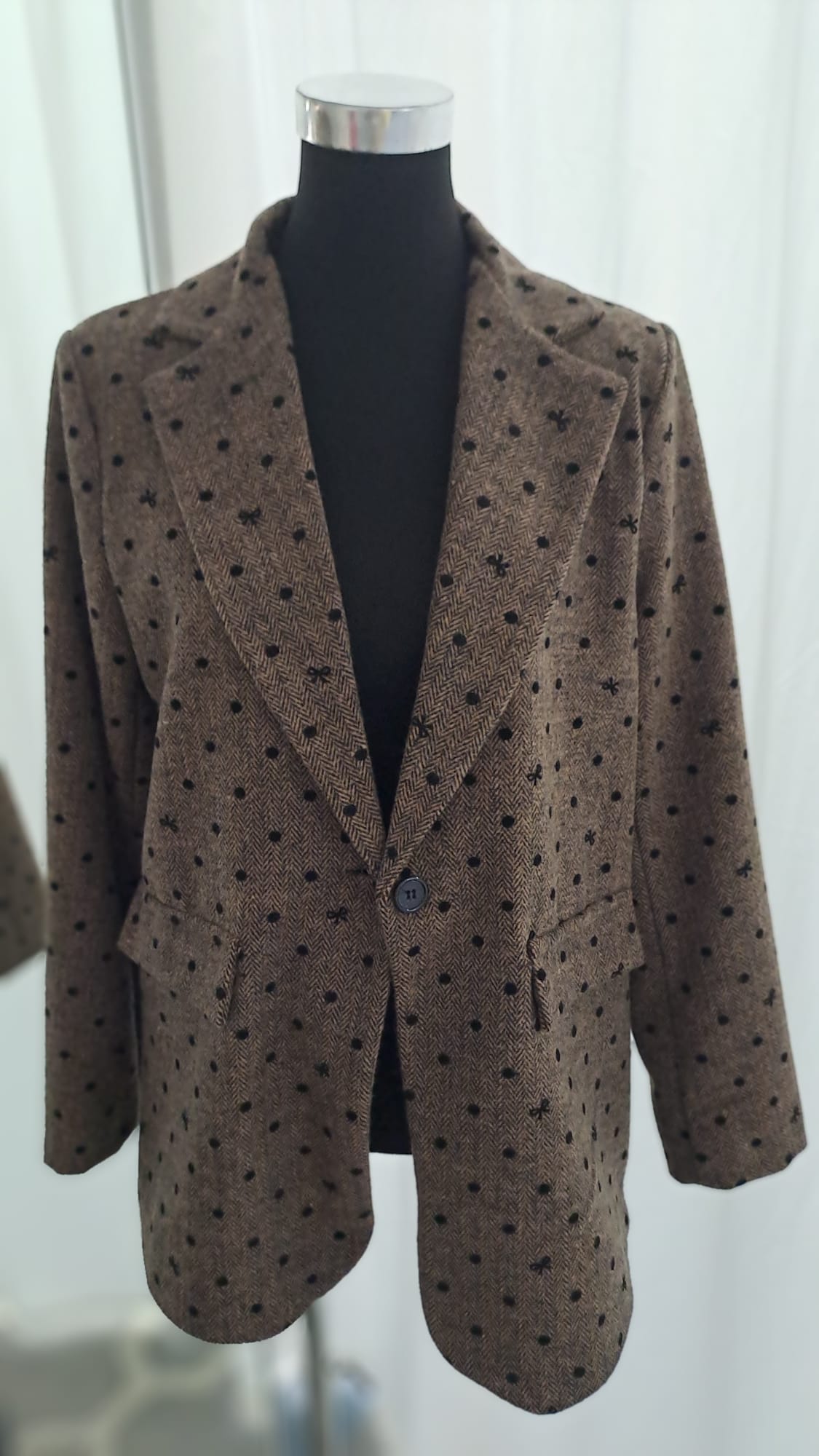 Longblazer Braun-Schwarz Fischgrät & Punkte – Liping Moda 6856-Seitenansicht