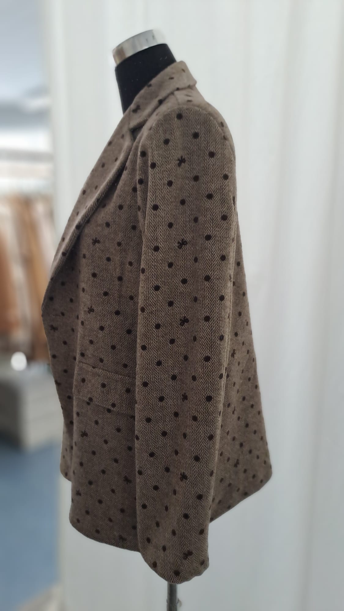 Longblazer Braun-Schwarz Fischgrät & Punkte – Liping Moda 6856-Frontansicht