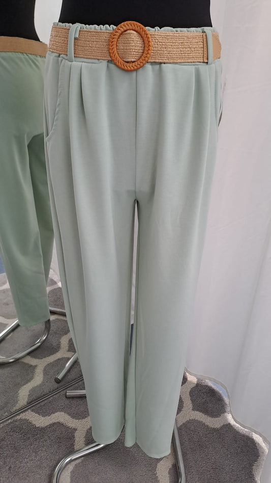 Young Collection Hose 4140 Mint