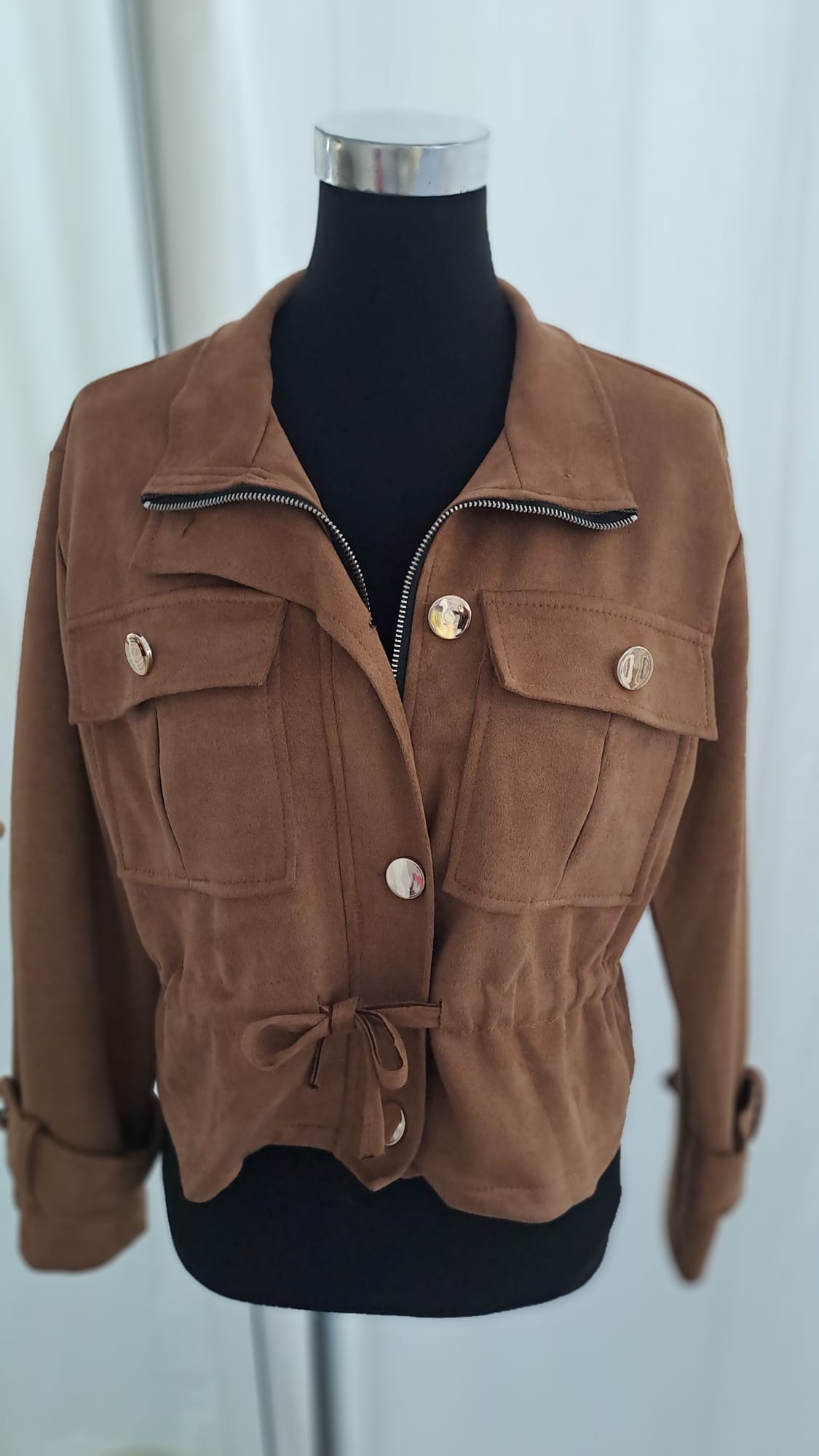Jacke Camel Wildlederoptik | Charme Mode 6824 - Detailansicht geschlossen