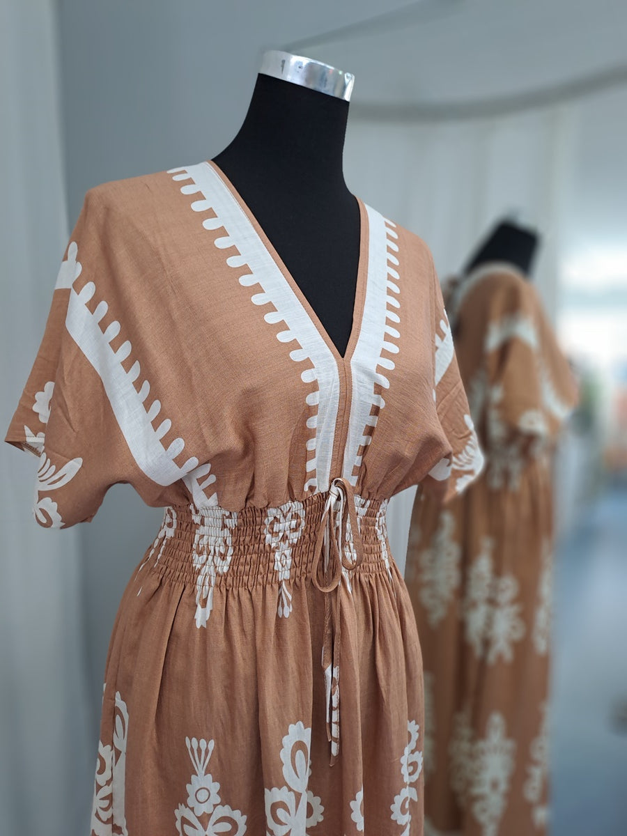 Le Bonbon Kleid 51622 Camel