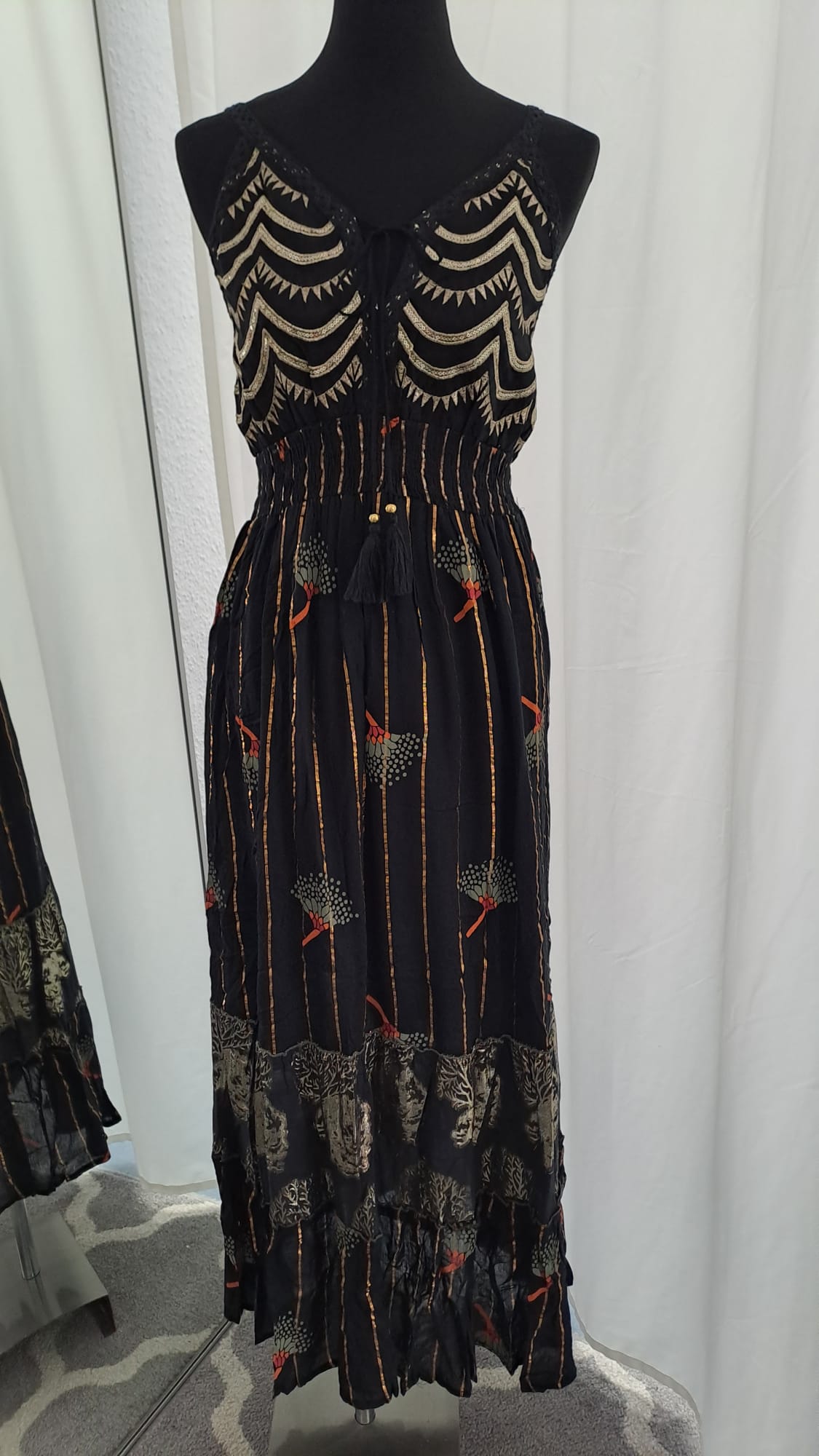 Maxikleid - Boho Sommerkleid mit Stickerei in Schwarz | 6088