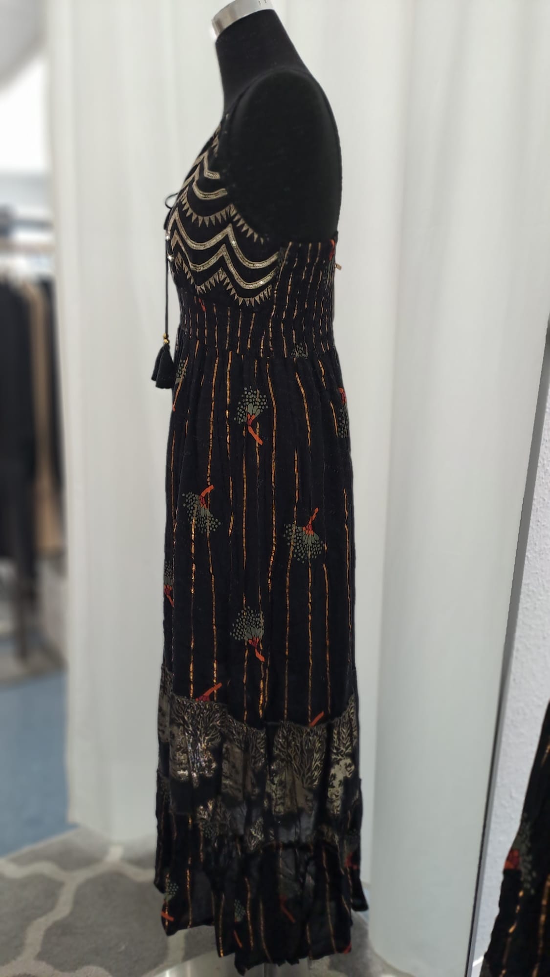 Maxikleid - Boho Sommerkleid mit Stickerei in Schwarz | 6088