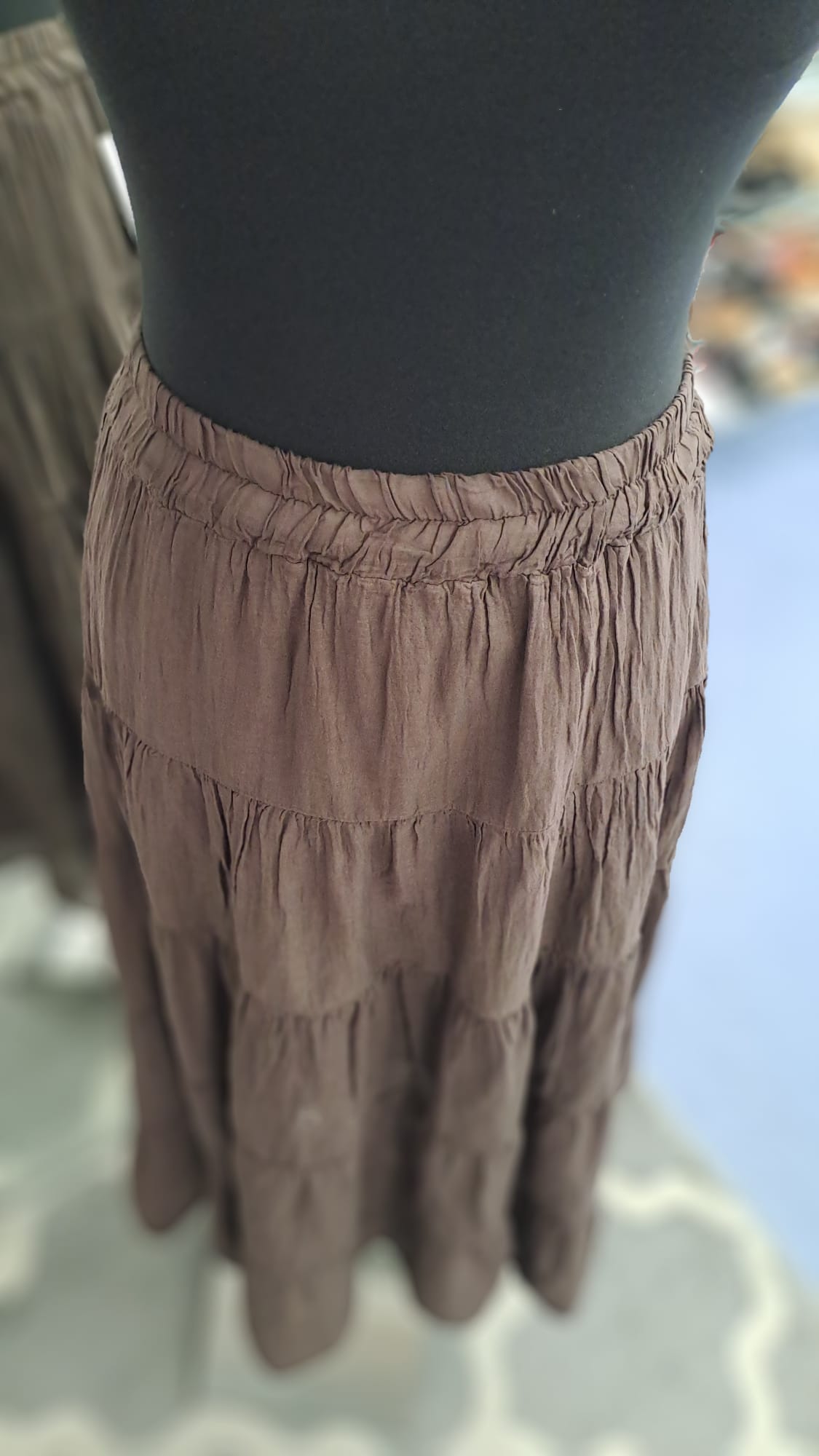 Maxirock Mocca mit Volant | Liping Moda 6832 - Detailansicht Bündchen