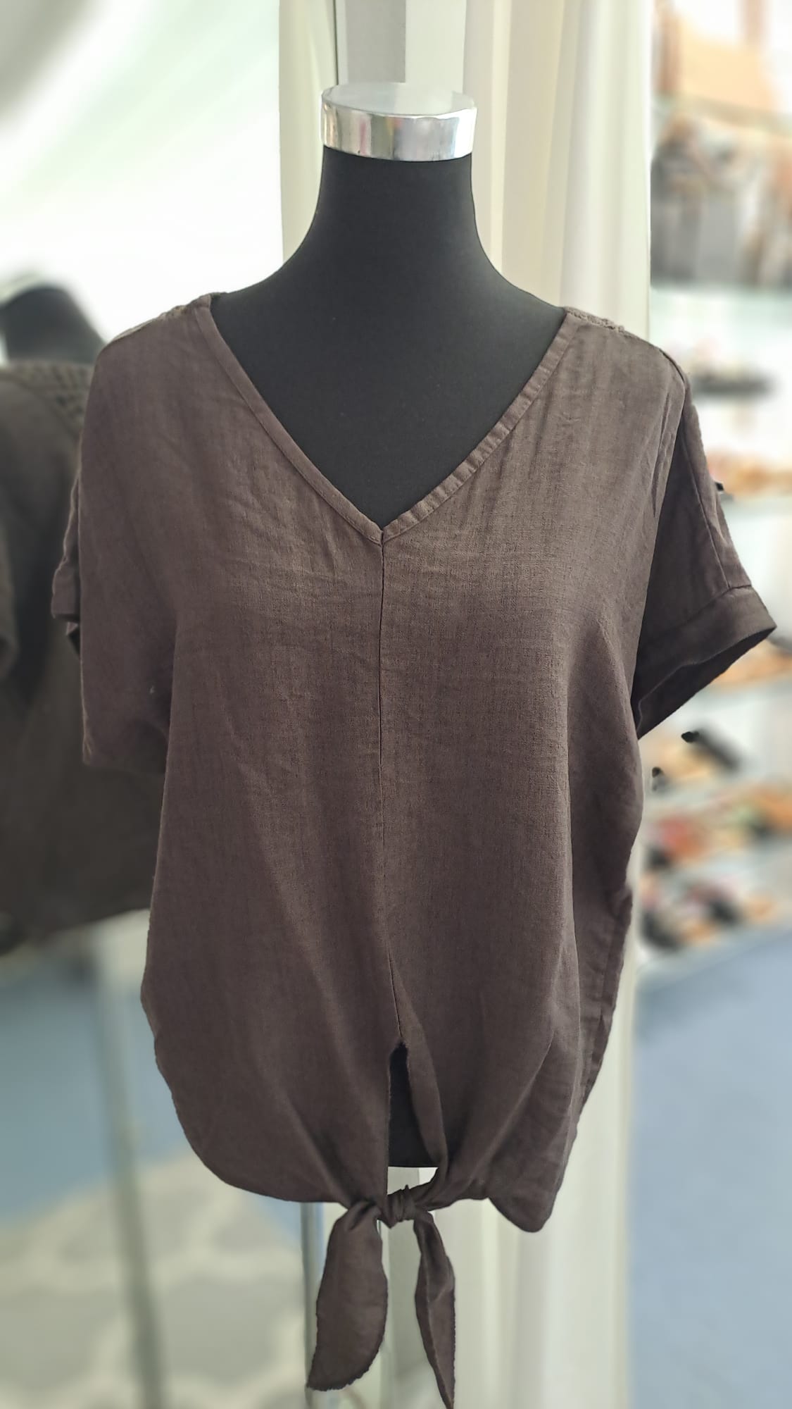 Shirt Mocca mit Knoten & V-Ausschnitt | Liping Moda 6838 - Seitenansicht