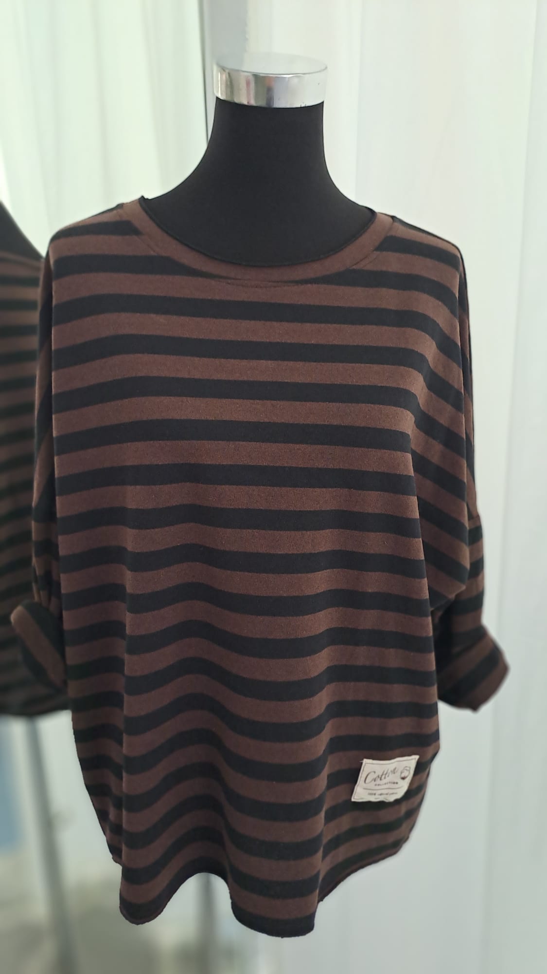 Gestreiftes Langarmshirt Mocca Schwarz | Liping Moda 6849 - Seitenansicht