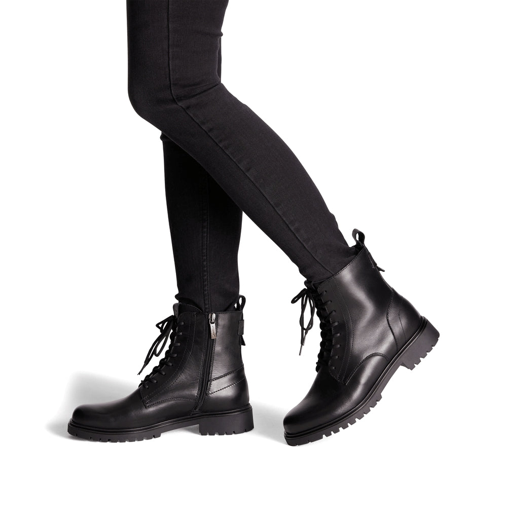 Tamaris Stiefelette 25402 Schwarz