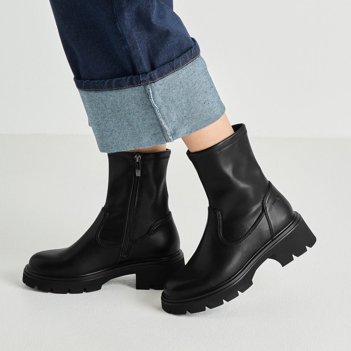 Tamaris Stiefelette 25416 Schwarz