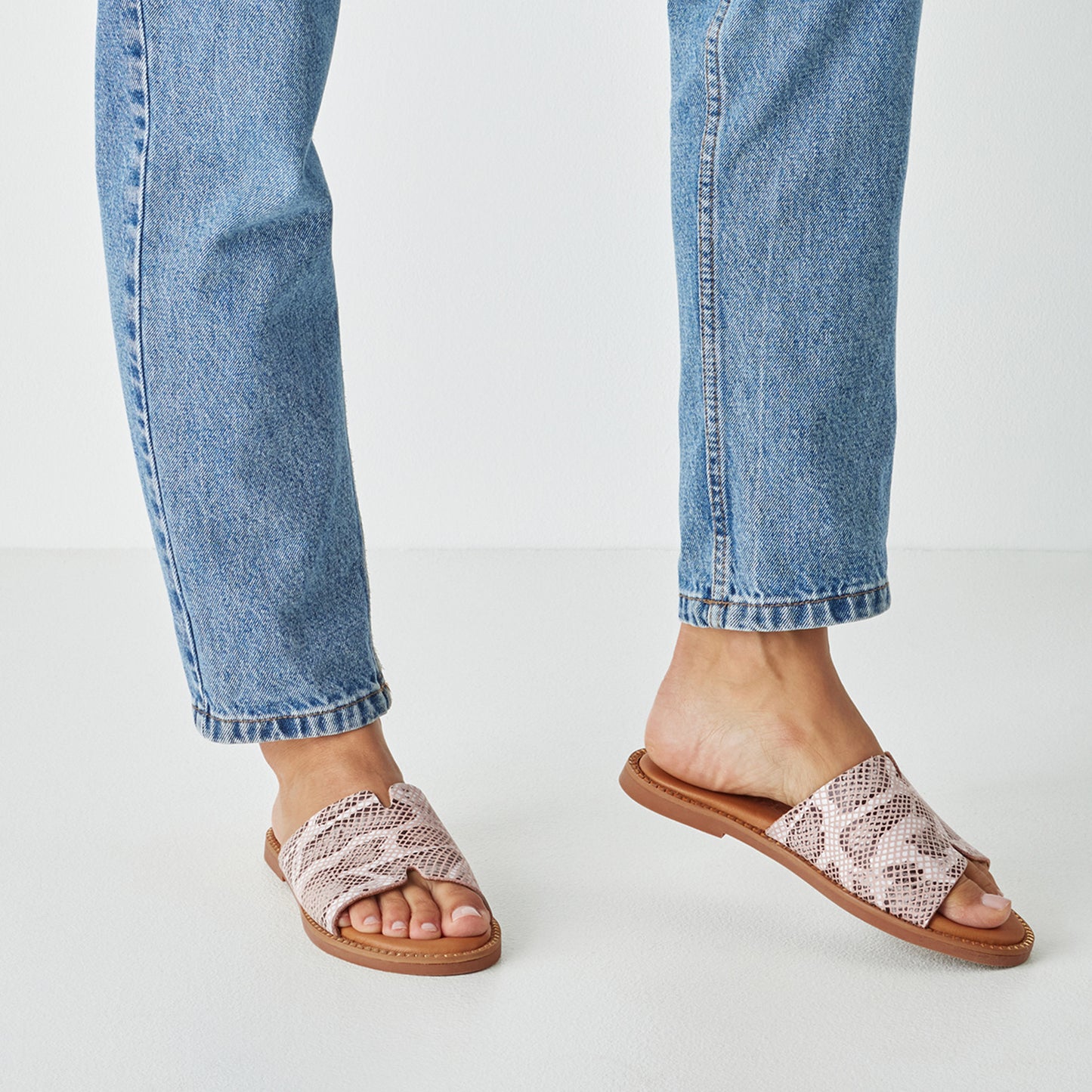 Tamaris Pantolette 27136 Beige/Snake