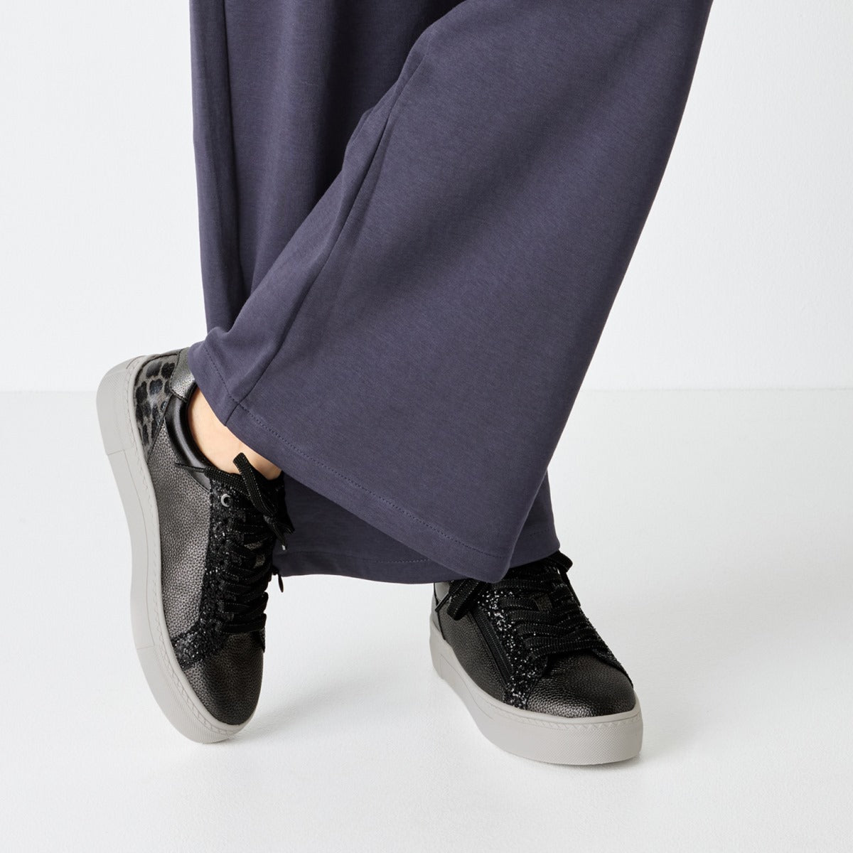 Tamaris Sneaker 23313 Pewter Grau