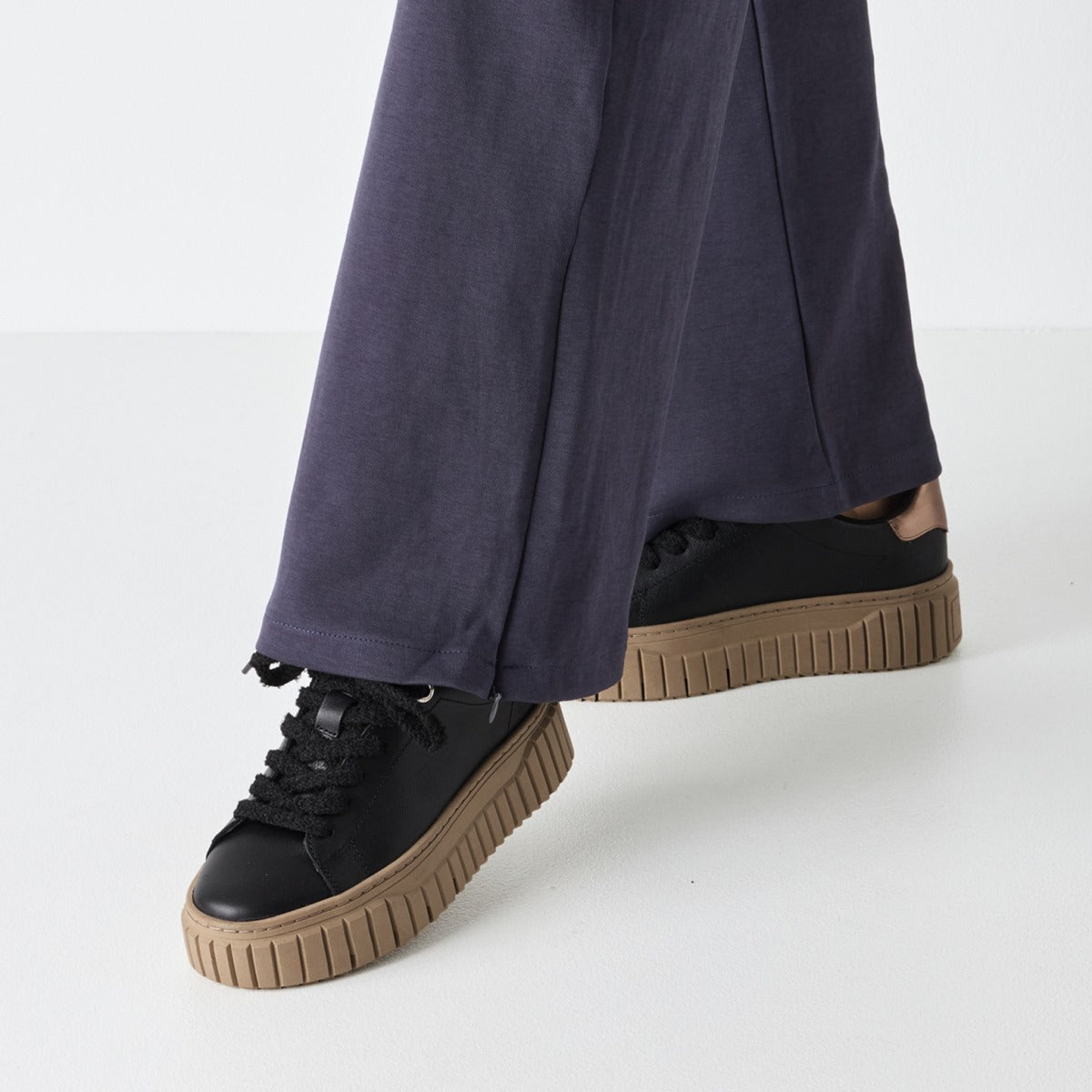 Tamaris Sneaker 23702 Schwarz