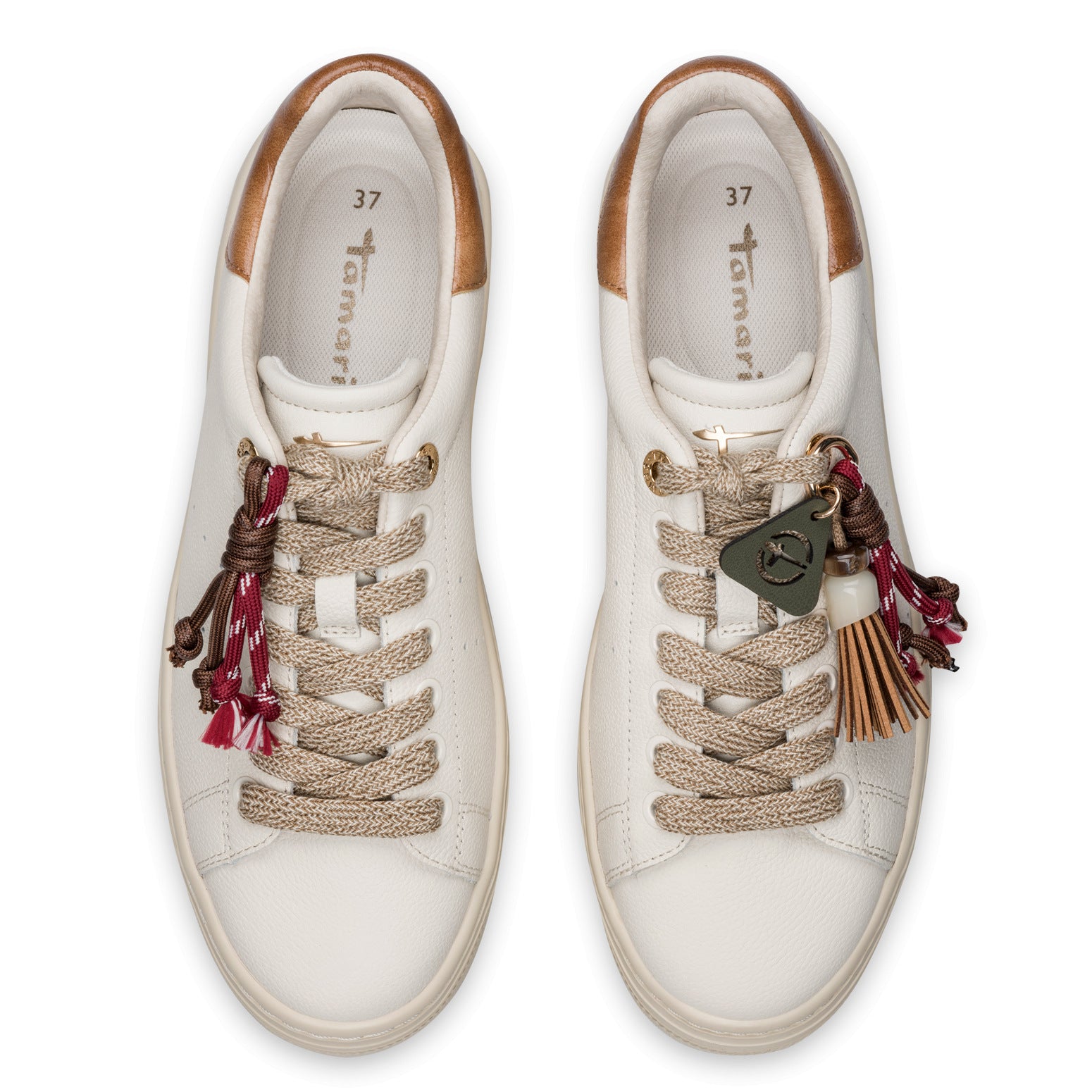 Tamaris Sneaker 23775 Ivory-Beige | Ledersneaker mit Wechselfußbett - Detailansicht Schnürung