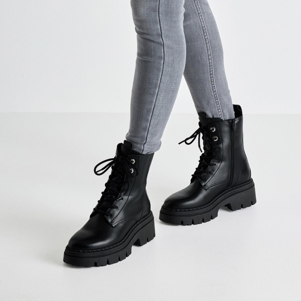 Tamaris Stiefelette M 25209 Schwarz